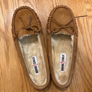 Minnetonka moccasins - NEVER WORN